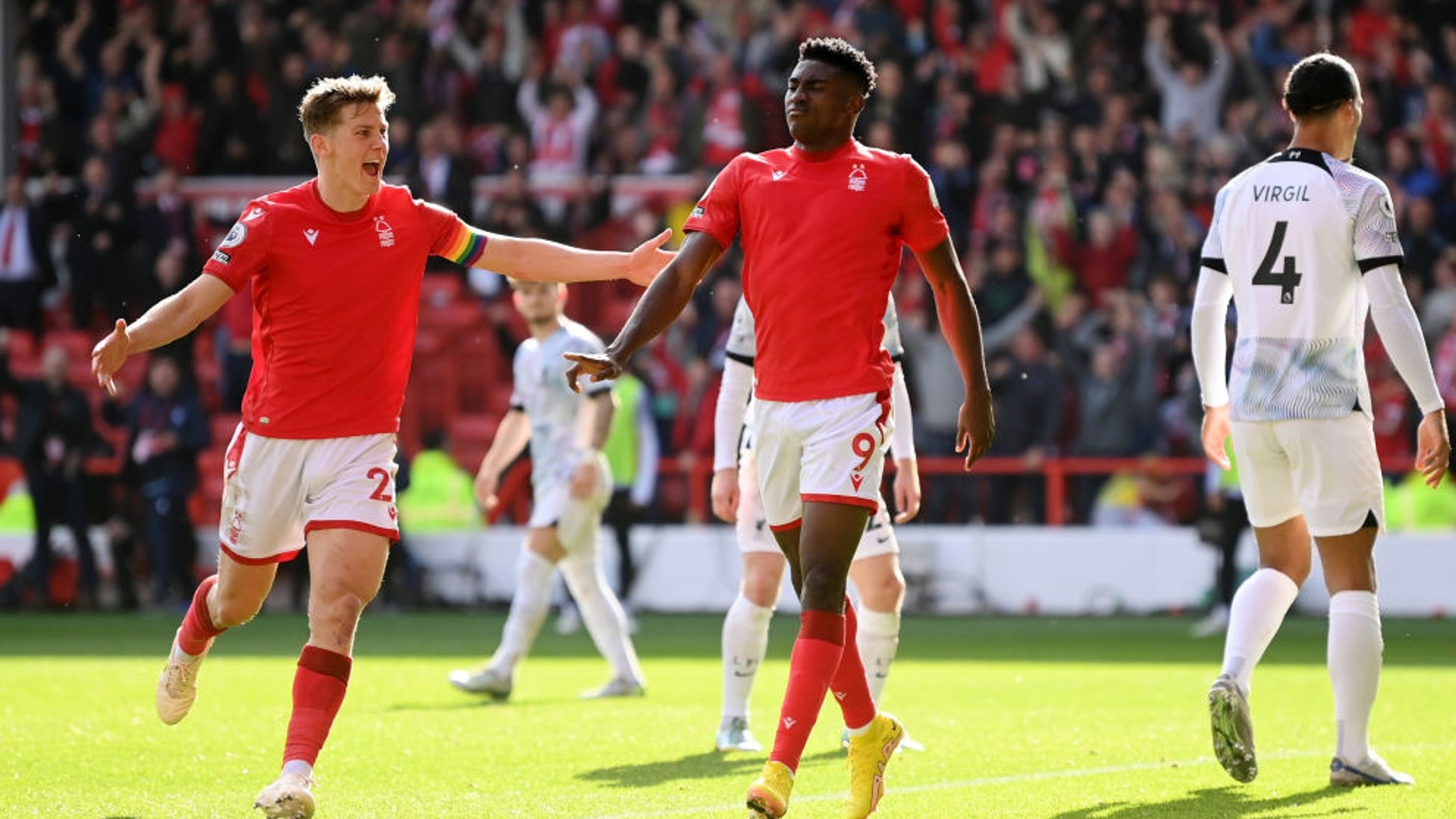 顽强反击也 顽强反击也